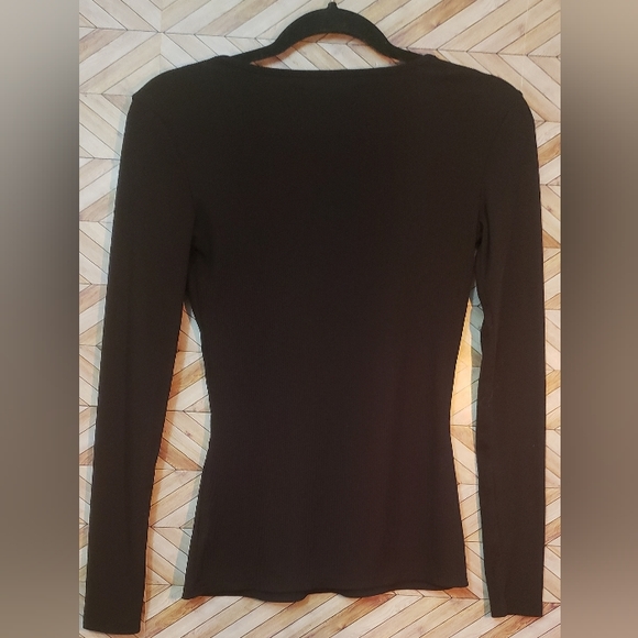 Ribbed Black L/S Scoop Neck Top | Size Small - Picture 2 of 3